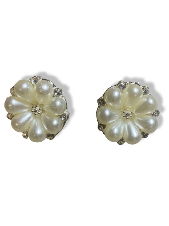 Handmade By Sue Jewelry - Handmade Pearl Flower Stud Earrings, Pierced Ears